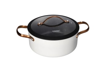 White 2.7L Non-Stick Casserole Pot 20cm