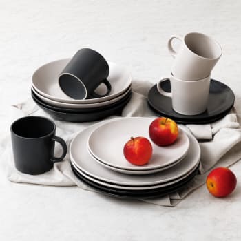 16 Piece Dinner Set 