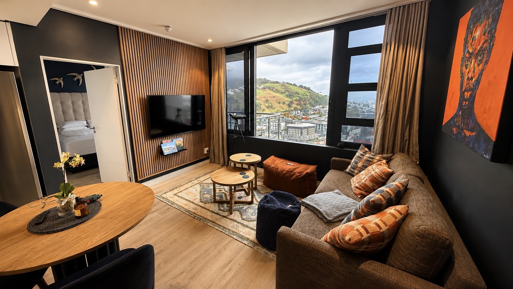 27 Above Bree — luxury Cape Town apartment