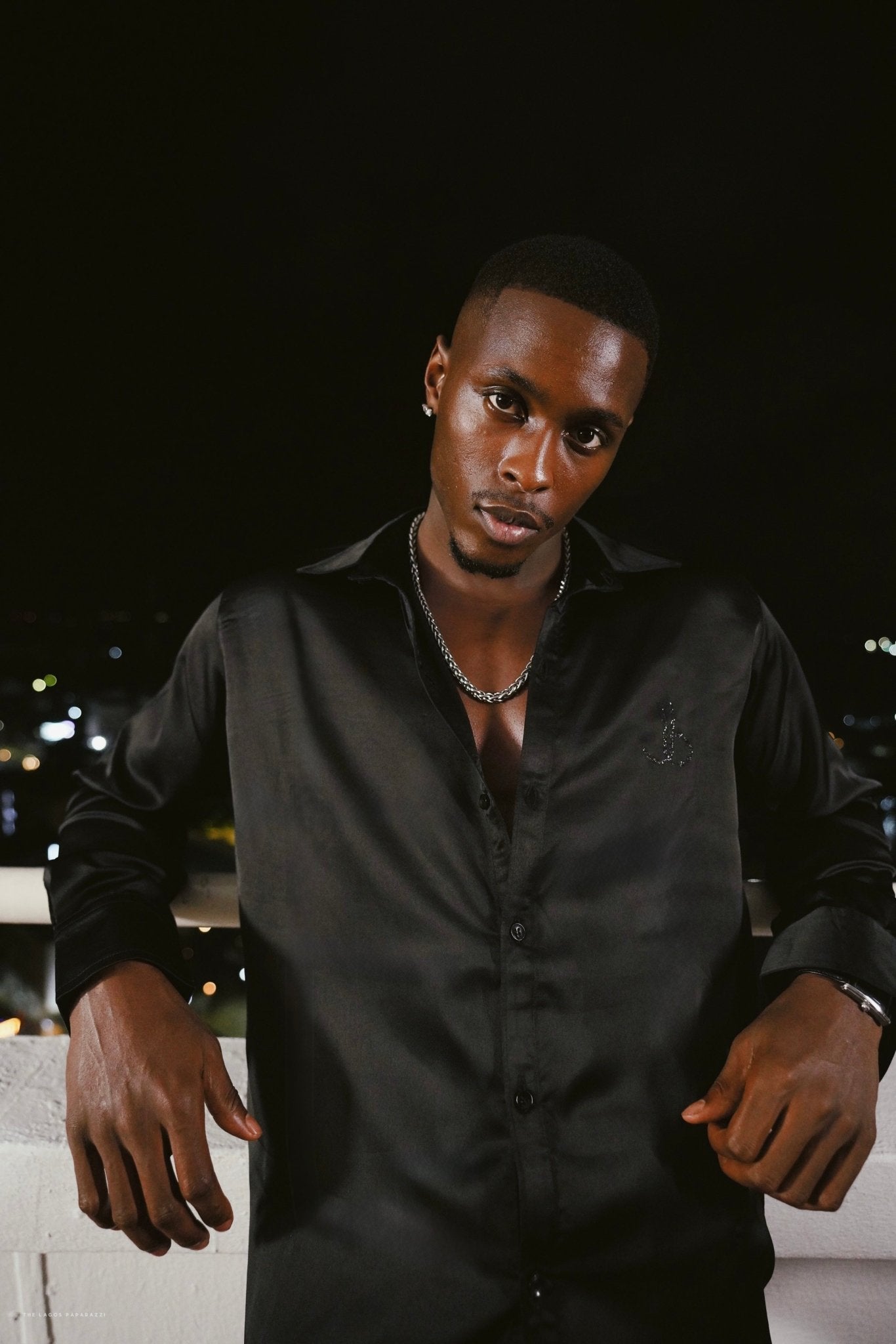 Men in Black Shirt