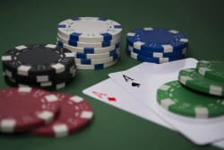 Tableau Blackjack : Comment jouer et comprendre la stratégie de base du Blackjack?