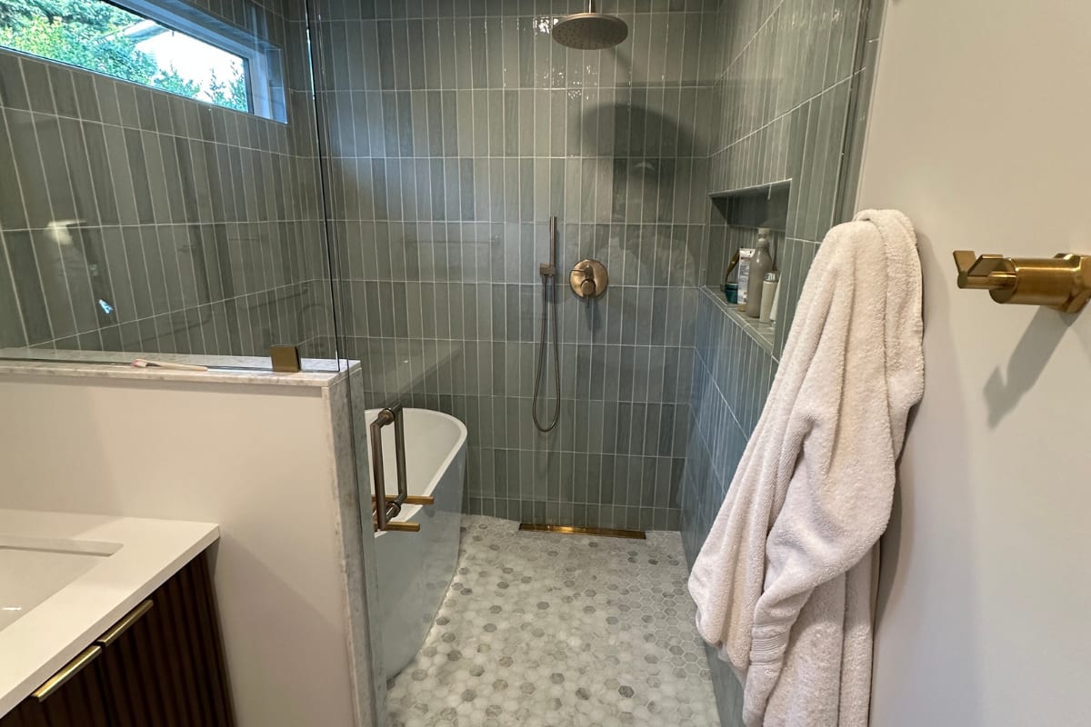 bathroom project detail 2