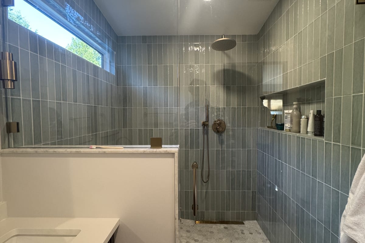 bathroom project detail 8