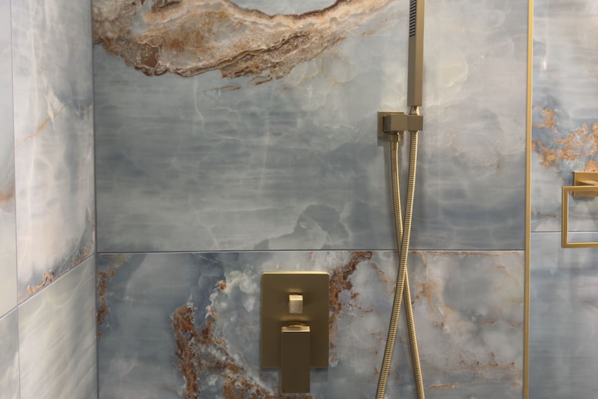 bathroom project detail 11
