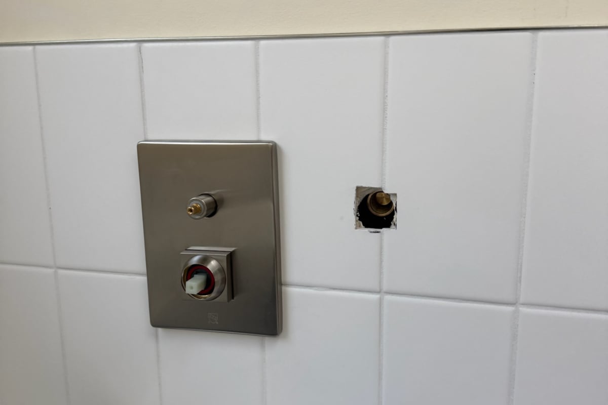 bathroom project detail 7
