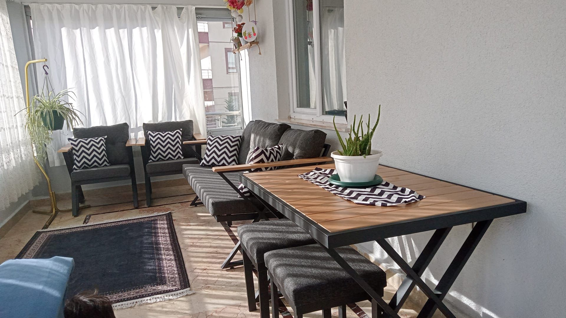 Metal Kasa Bahçe ve Balkon Oturma Grubu