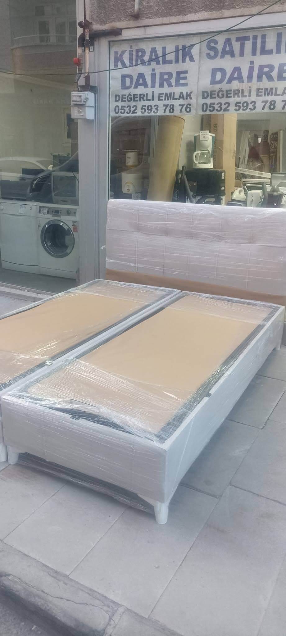 Çift Kişilik Sandıklı Baza - Ahşap ve Çelik Kasa Seçenekleri