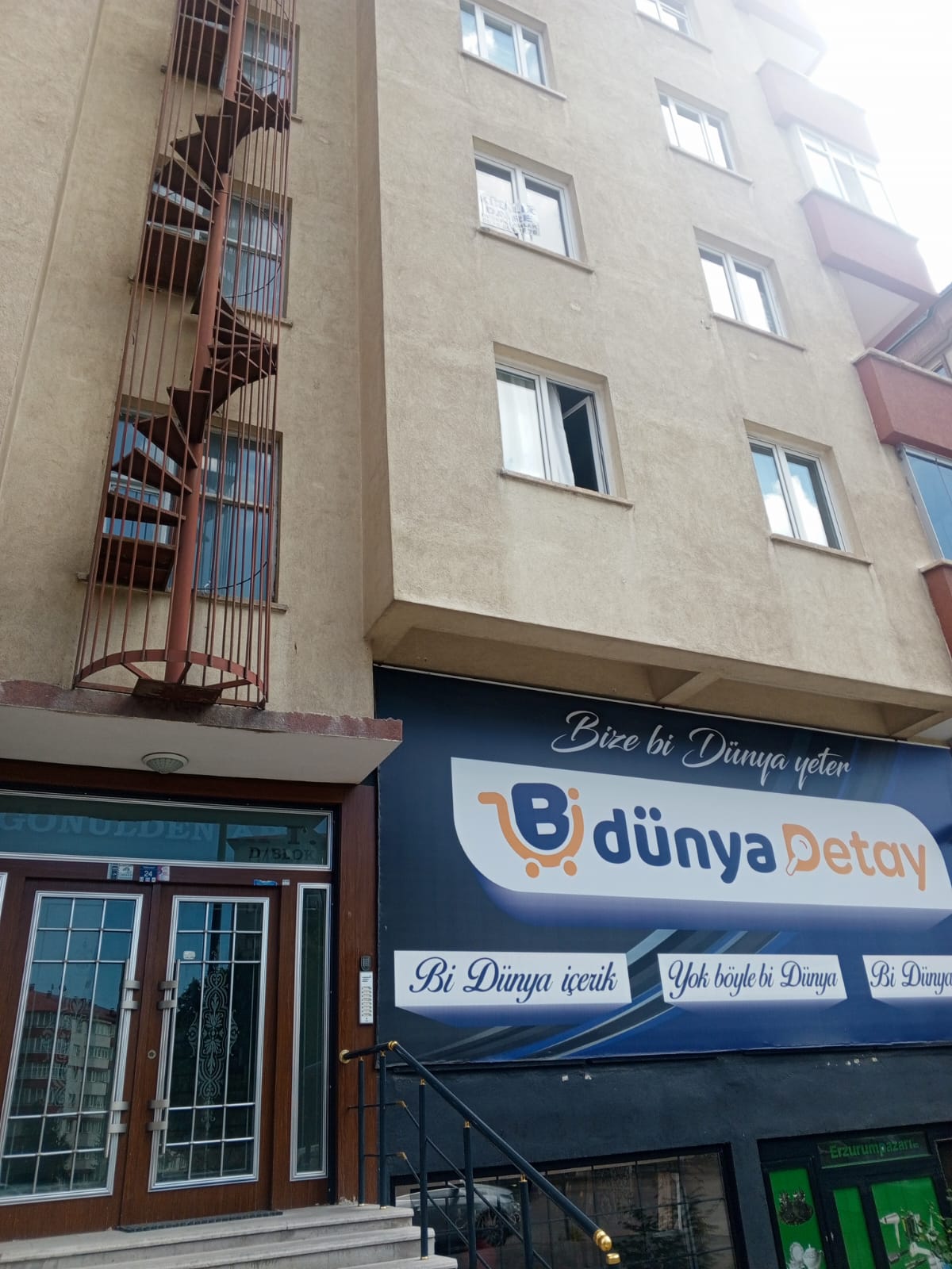 Kayakyolu Yunusemre Mahallesi’nde 3+1 Kiralık 160 m² Ferah Daire