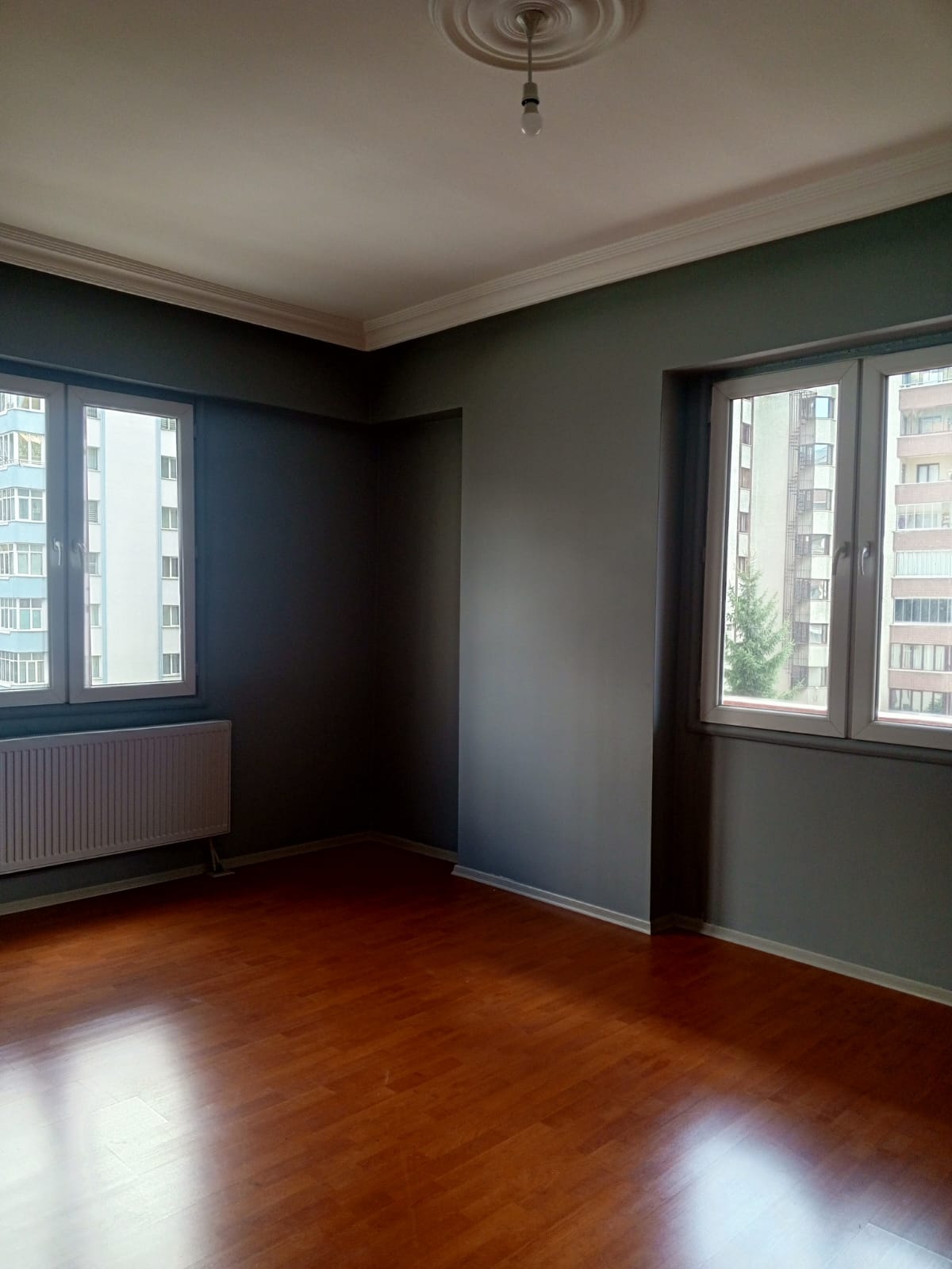 Kayakyolu Yunusemre Mahallesi’nde 3+1 Kiralık 160 m² Ferah Daire