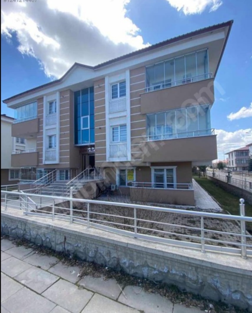 Dadaşkent'de 3+1 Kiralık Eşyalı Daire