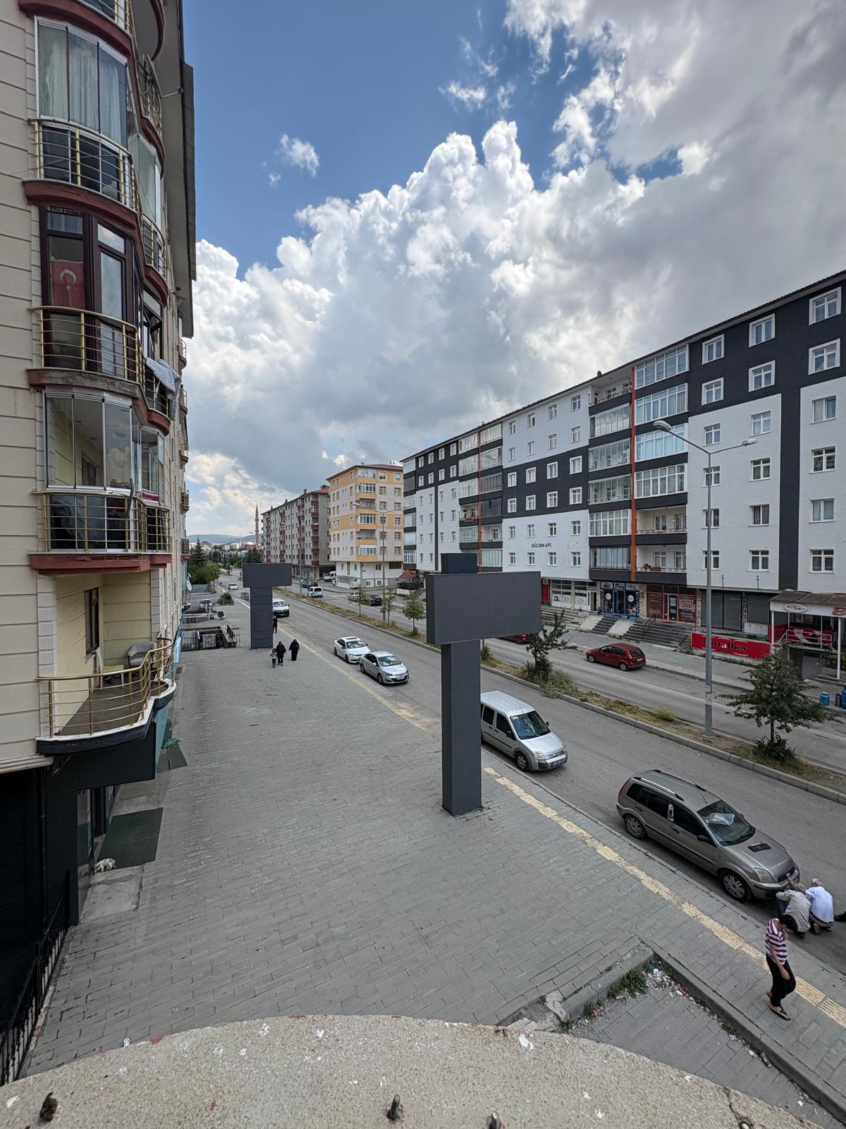 Yıldızkent'te 4+1 Kelepir Acil İhtiyaçtan Satılık Daire
