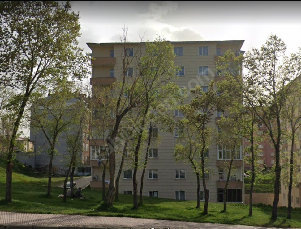 Palandöken Caddesi'nde Satılık 4+1 Güney-Doğu Cepheli Daire
