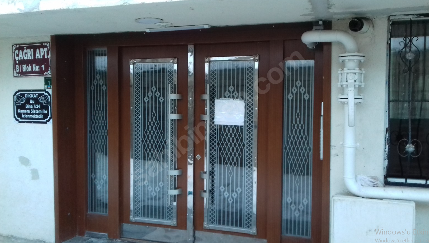 Palandöken Caddesi'nde Satılık 4+1 Güney-Doğu Cepheli Daire