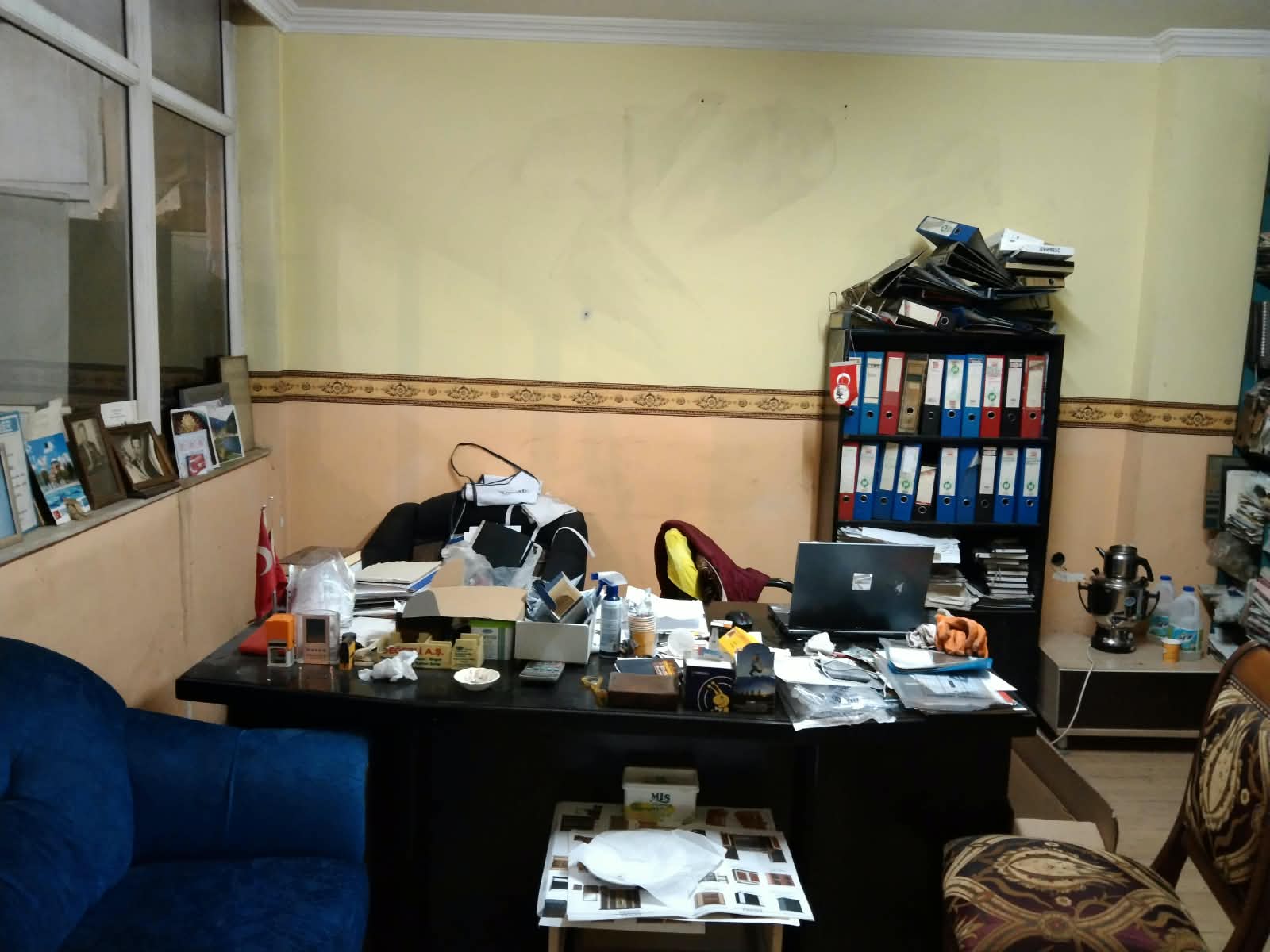Yoncalık Merkezde 1000 m² Satılık ve Kiralık Geniş Depo