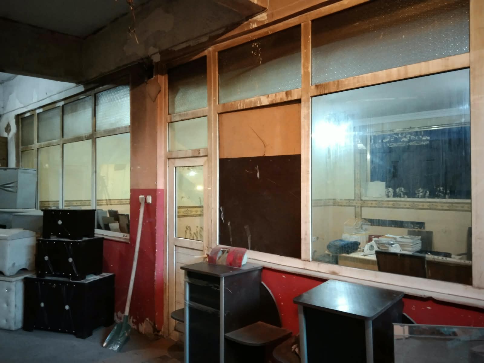 Yoncalık Merkezde 1000 m² Satılık ve Kiralık Geniş Depo