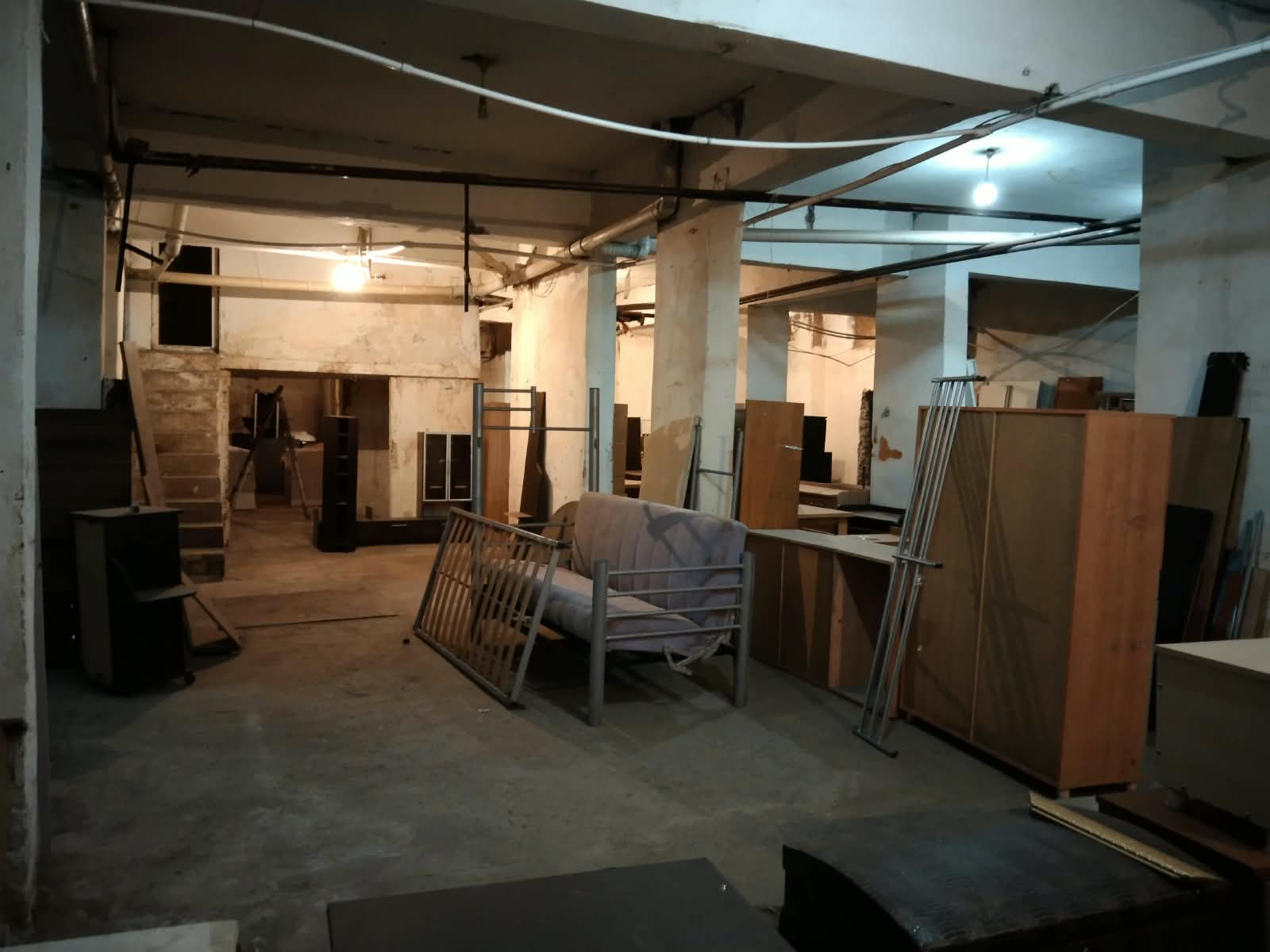 Yoncalık Merkezde 1000 m² Satılık ve Kiralık Geniş Depo
