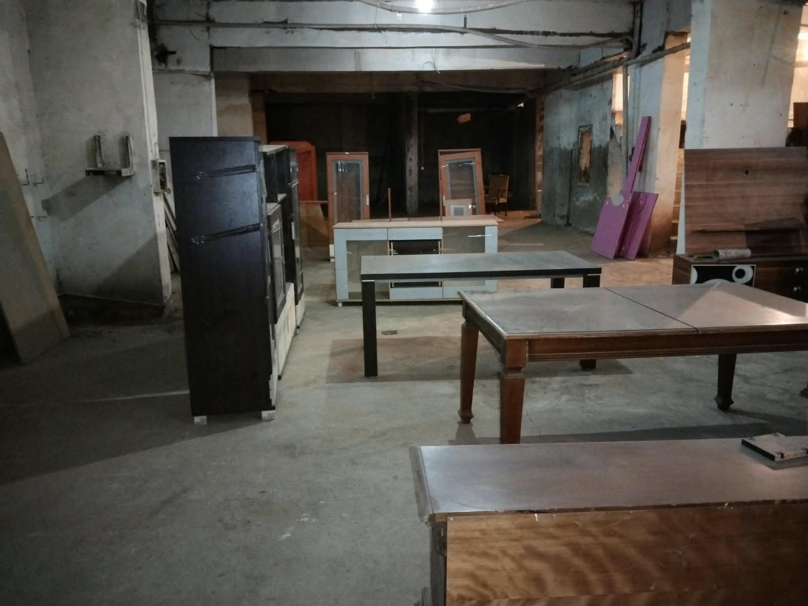 Yoncalık Merkezde 1000 m² Satılık ve Kiralık Geniş Depo