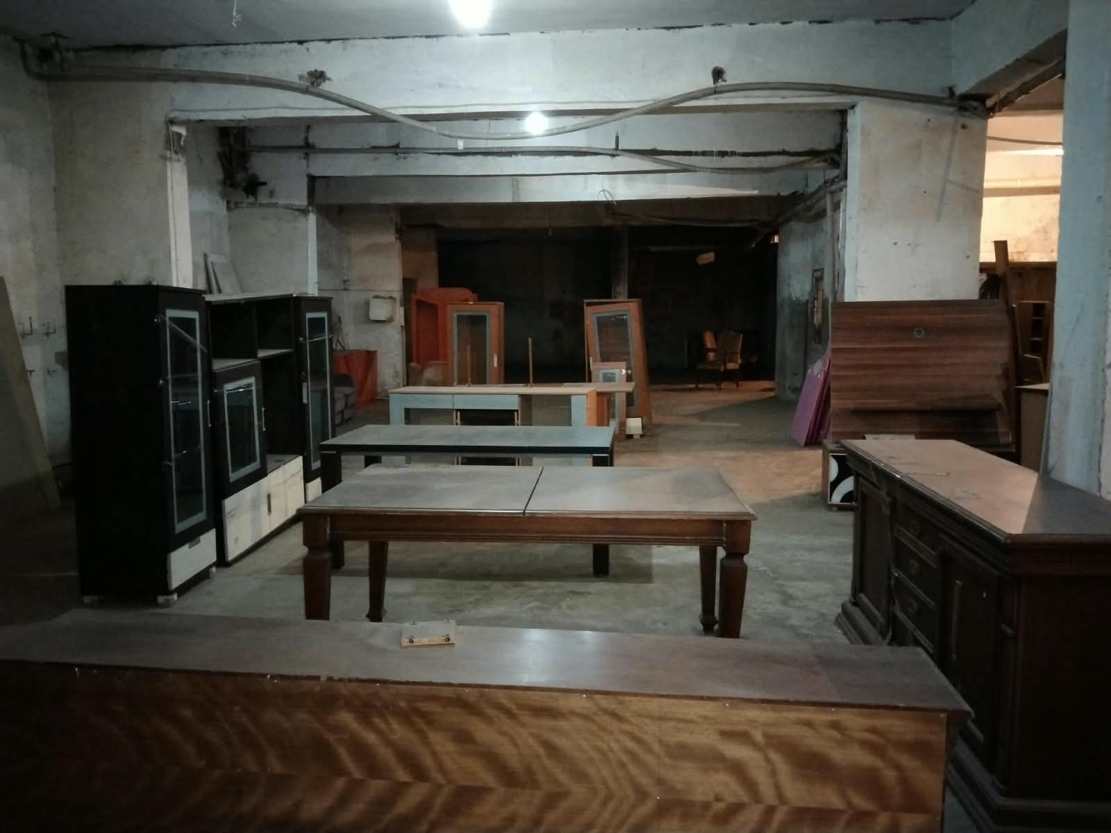 Yoncalık Merkezde 1000 m² Satılık ve Kiralık Geniş Depo