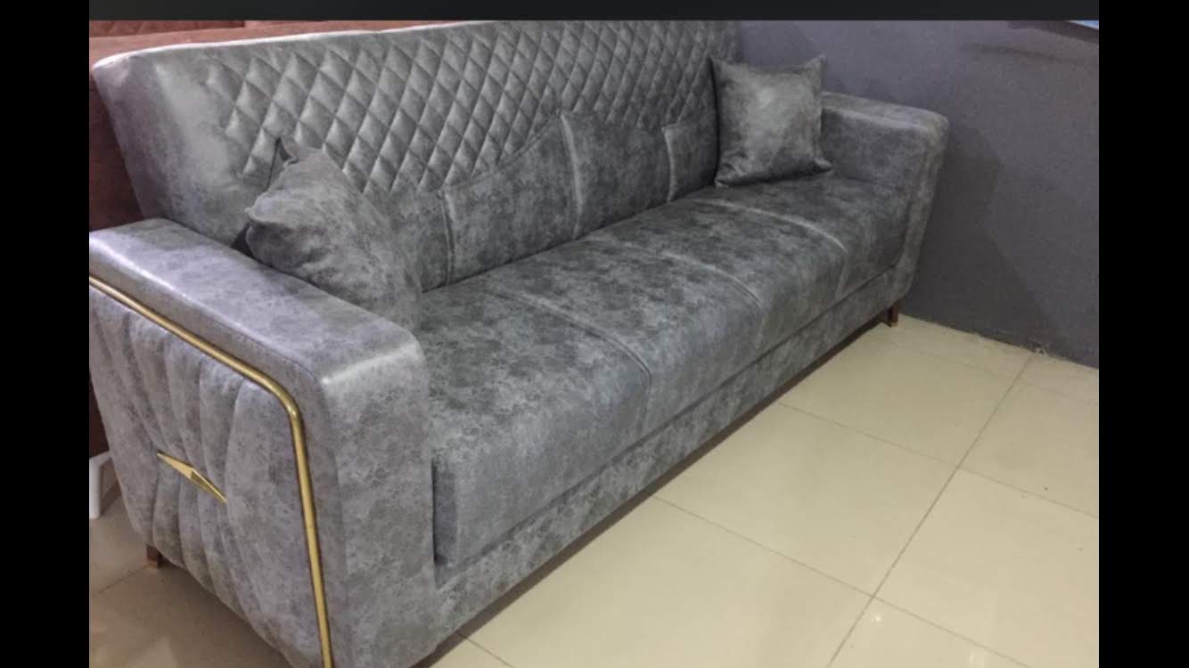 Çift Kişilik Katlanabilir Fonksiyonel Kanepe - Modern ve Konforlu