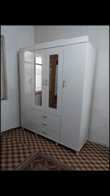 Modern Raflı ve Askılıklı Gardırop - Beyaz ve Meşe Seçenekleriyle