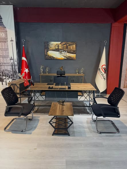 Asya Ofis Büro Takımı