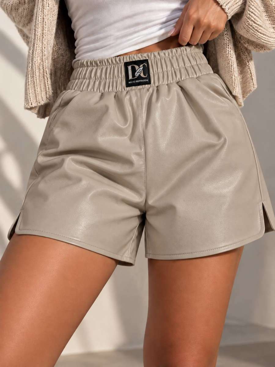 LEATHER SHORT — beige