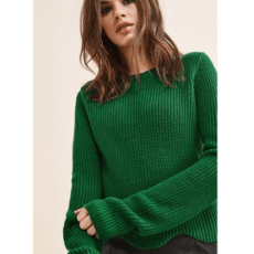 SWEATER WITH SCALLOP DETAIL