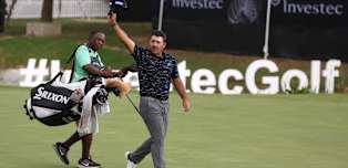 Hennie du Plessis wins $100,000 Course Record Presented by Nexo prize