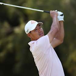 Parry and Hebert Shine with 8-Under Rounds at Kenya Open