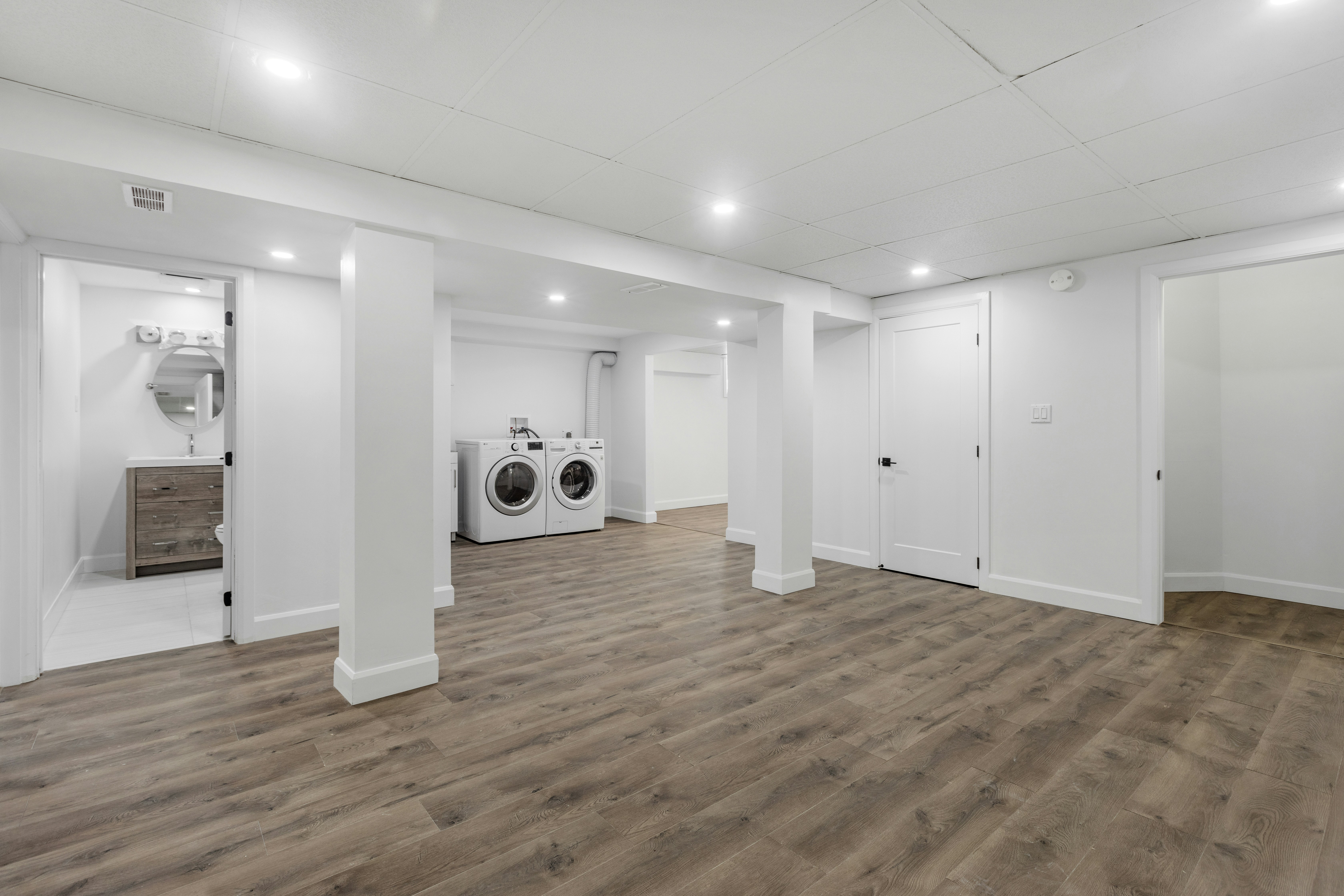 Luxury retail flagship store build by Dave Homes