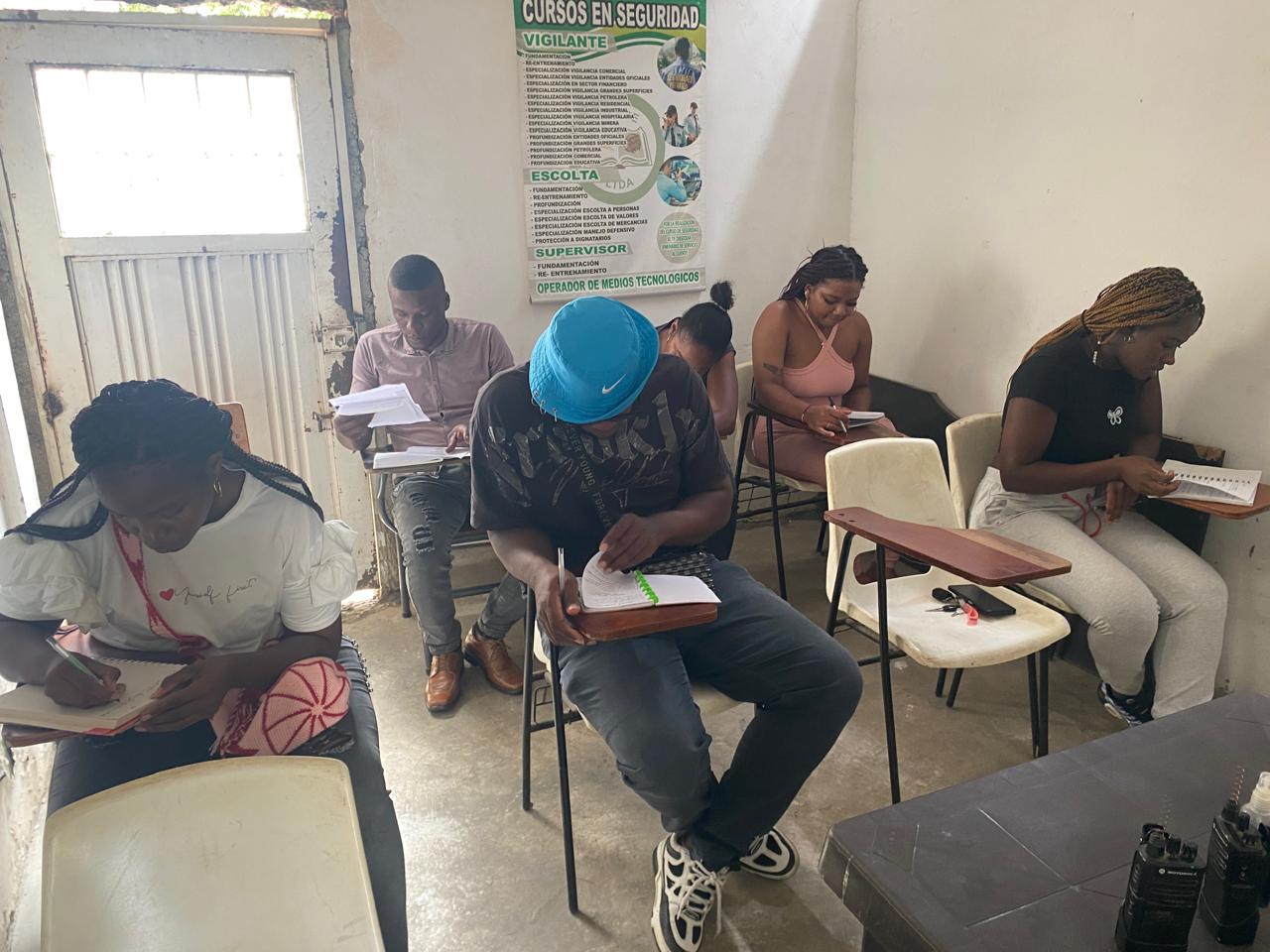 Estudiante del programa de Bachillerato Acelerado de PROTECFOR en Villa Rica