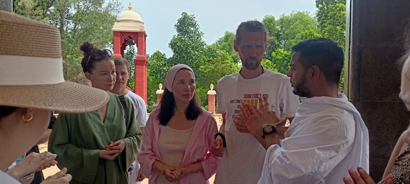 Varkala Janardhanaswamy Temple & Sivagiri Ashram Tour 3