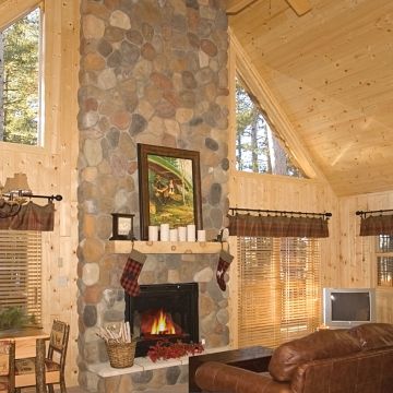 Two-Bedroom Log Cabin 3