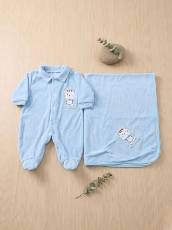 Saída de Maternidade Plush Bordada Azul Claro 2 Peças