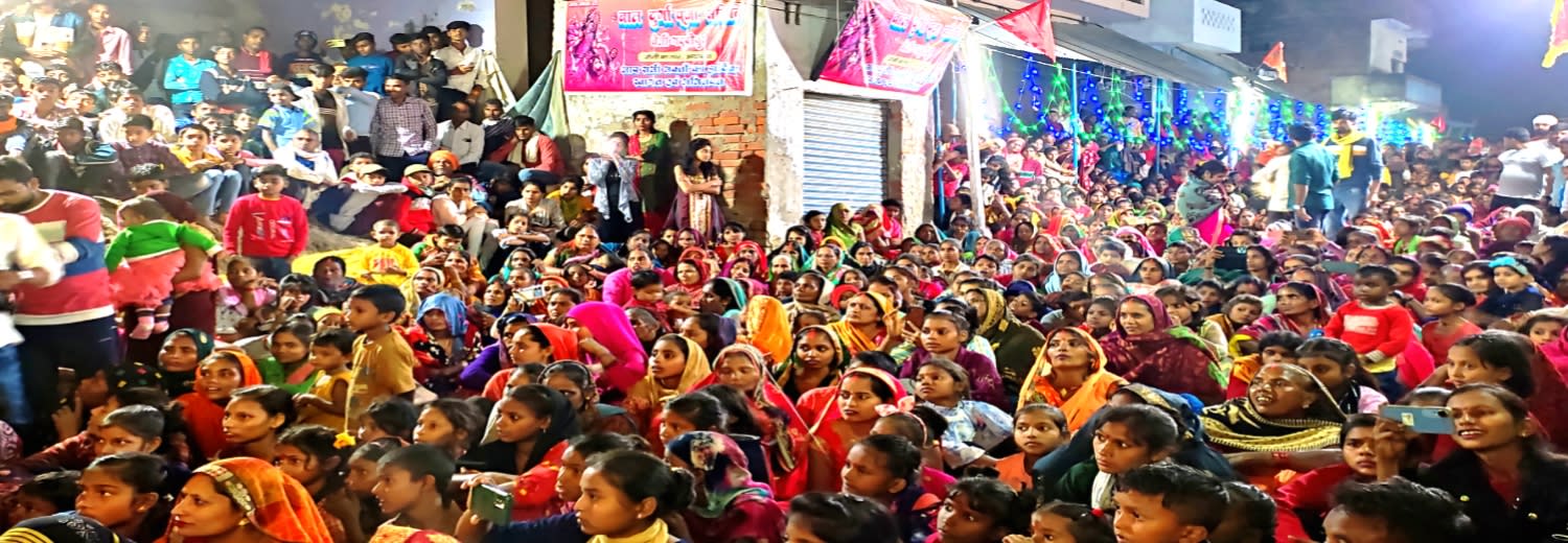Navratri Crowd