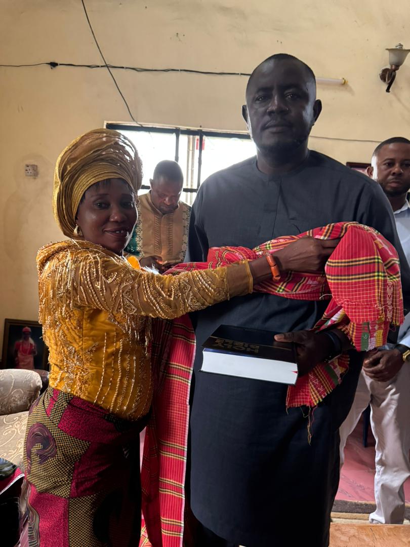 HON. SAMUEL MICHAEL BUNAS MEETS FORUM OF WOMEN CHIEFS OF EPIE KINGDOM, SEEKS BLESSINGS AHEAD OF ASSE