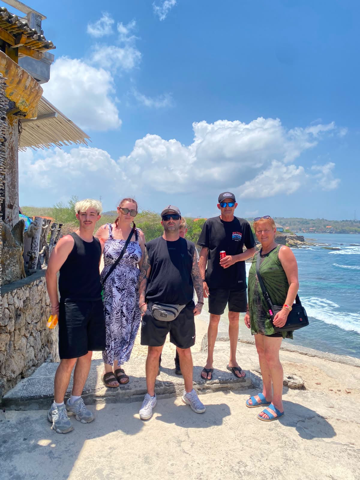 Explore Nusa Lembongan by Scooter: Your Easy Island Adventure Guide Thumbnail 5