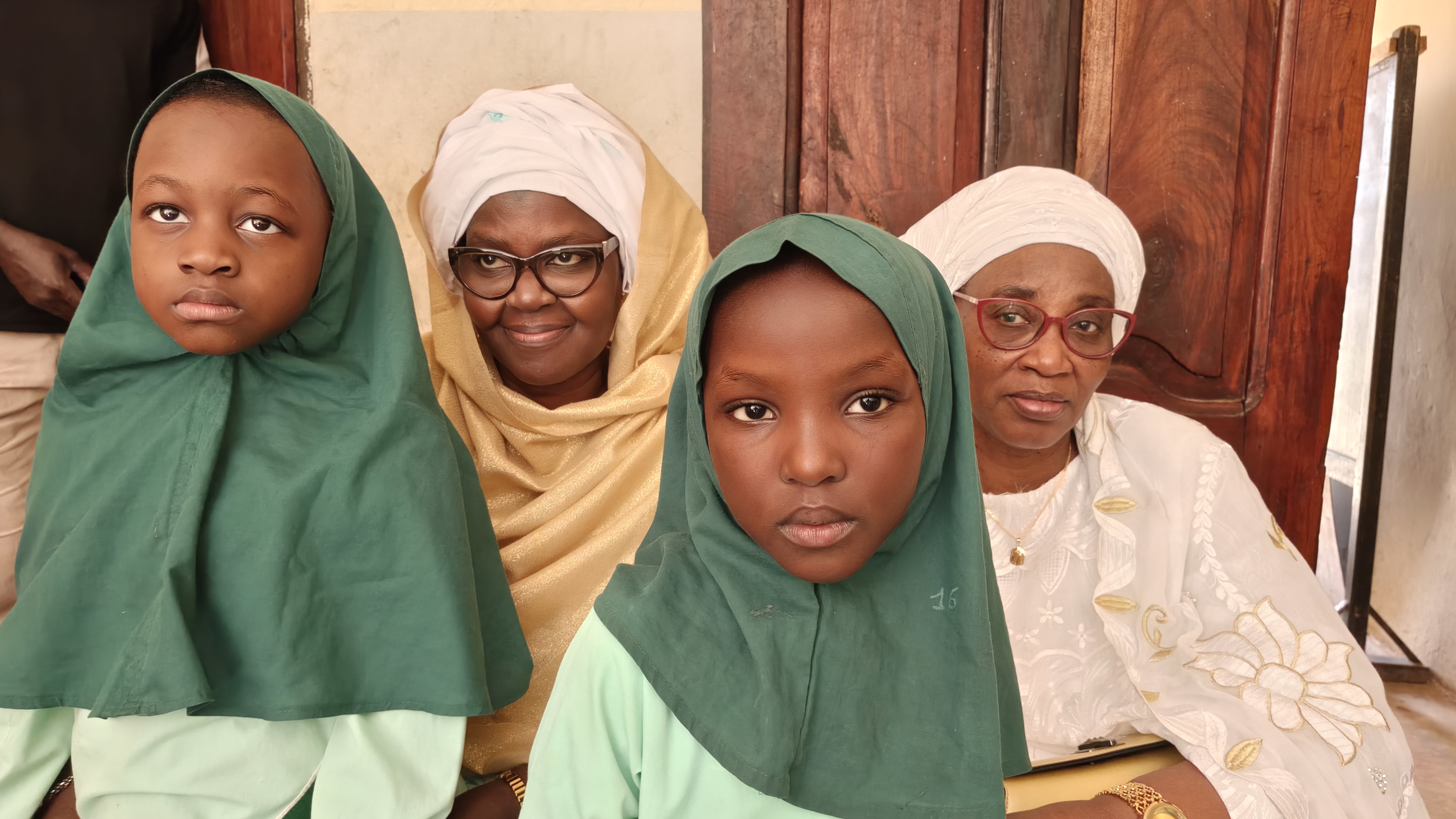 DON DE DENREES ET DIVERS AUTRES PRODUUTS A RUFISQUE