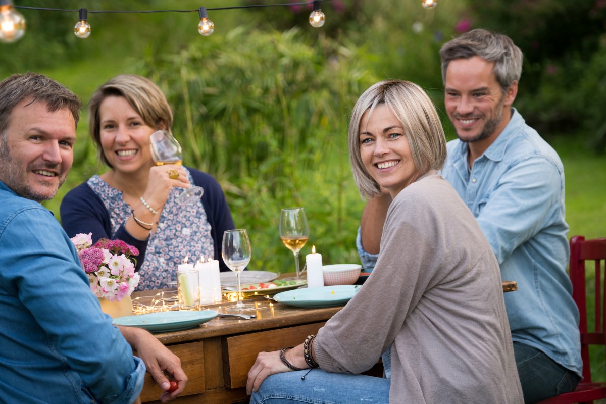 Professional Teeth Cleaning for Patients with Dental Implants: What to Expect