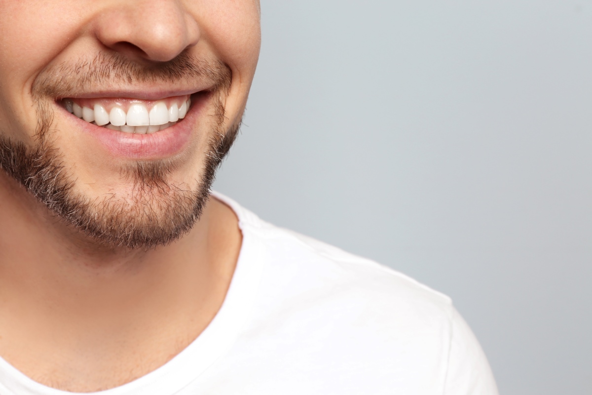 Can a Small, Symptom-Free Crack in a Back Molar Suddenly Turn Into a Severe Dental Emergency Overnight?