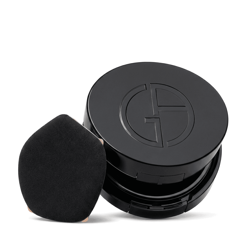 GIORGIO ARMANI My Armani To Go Essence-in-Foundation Tone-Up Cushion SPF 15 – 4.5