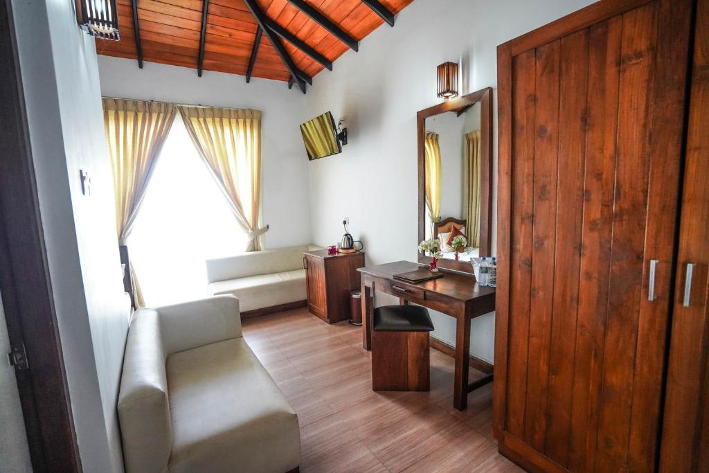 HOTEL TAMARIND TREE -Tissamaharama