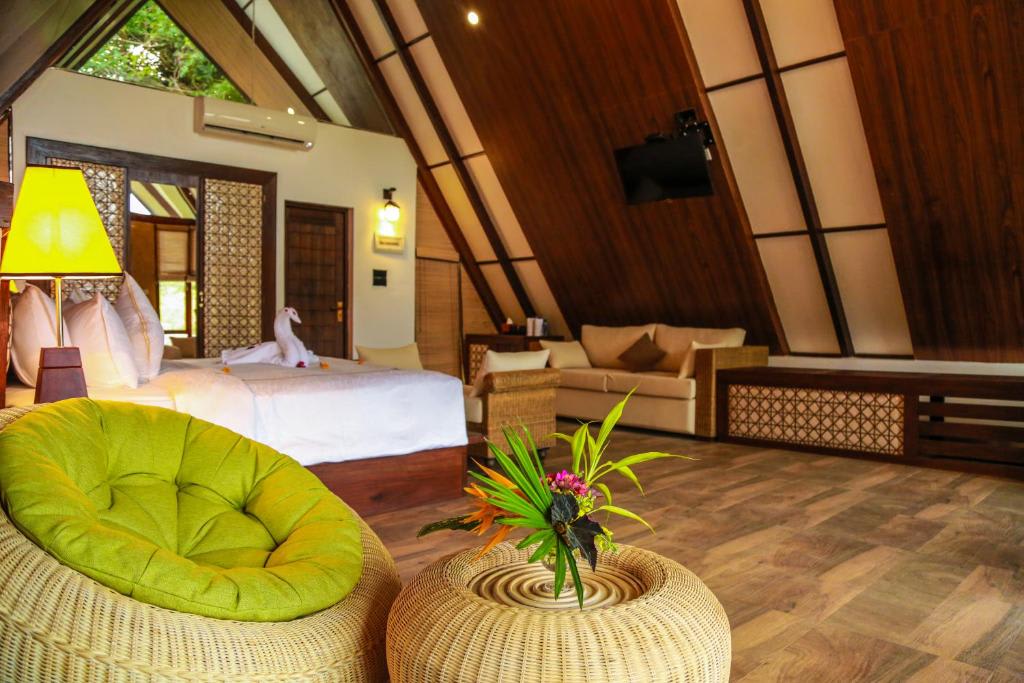 Liyya Water Villa