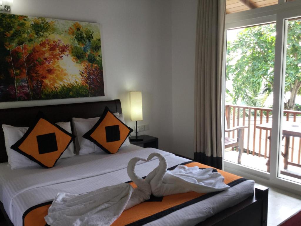 Joe's Resort Unawatuna