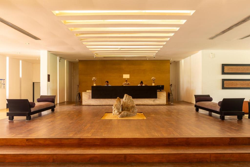 Pegasus Reef - A Beach Resort in Colombo