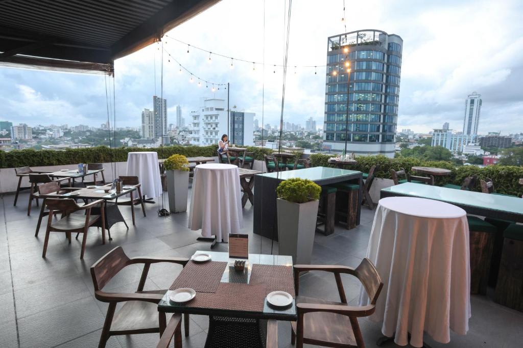 Best Western Elyon Colombo