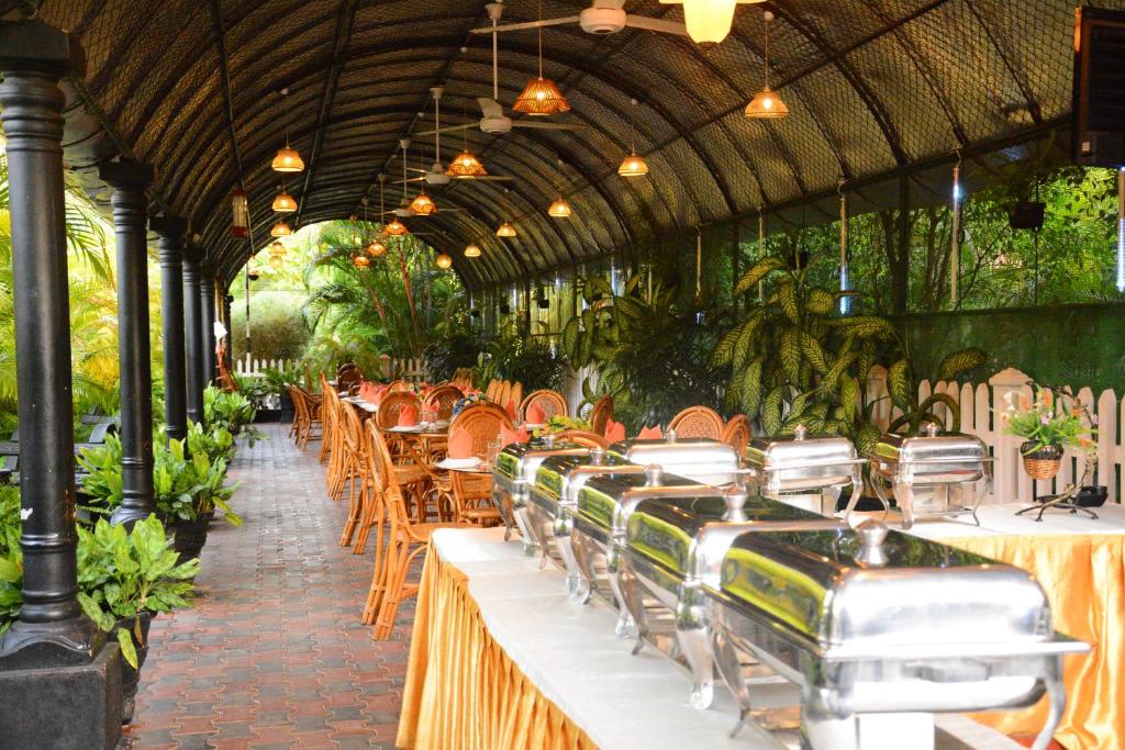 JKAB Park Hotel