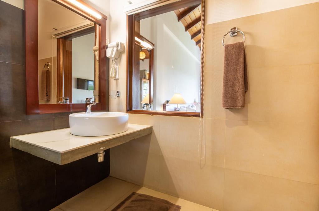 Pelwehera Village Resort