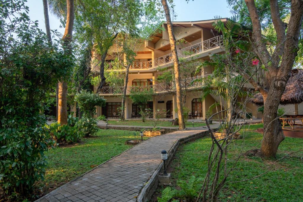 Pelwehera Village Resort