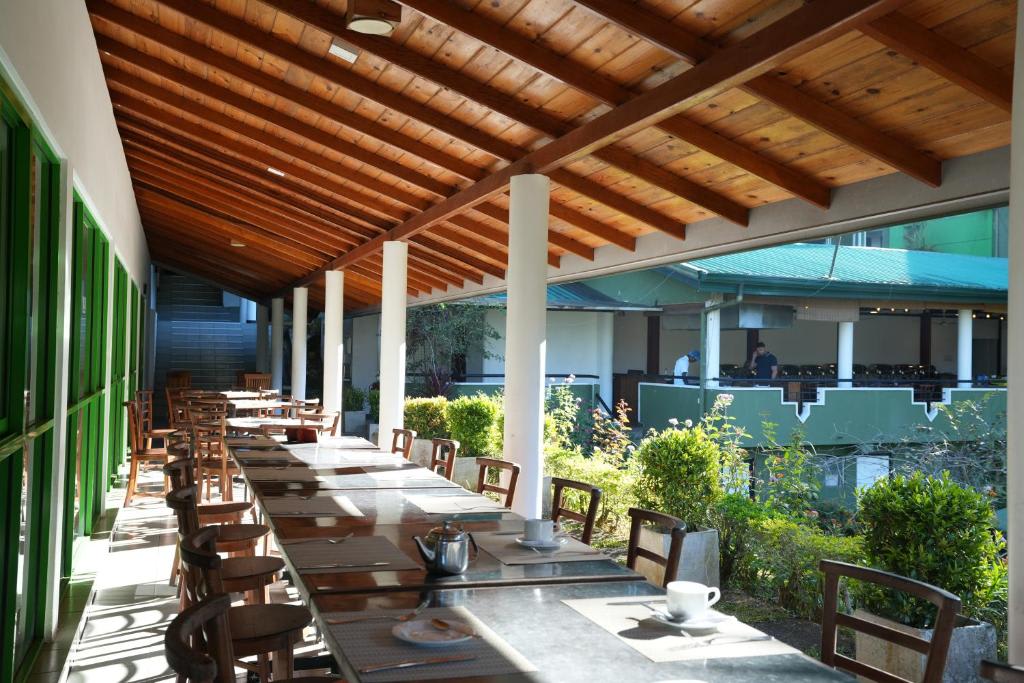 Ramboda Falls Hotel